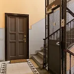Duomo A 15 Minuti A Piedi - Balcone Wifi *